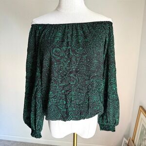 Alice + Olivia Silk‎ Off Shoulder Top Green Black Print Blouse Whimsygoth Fairy